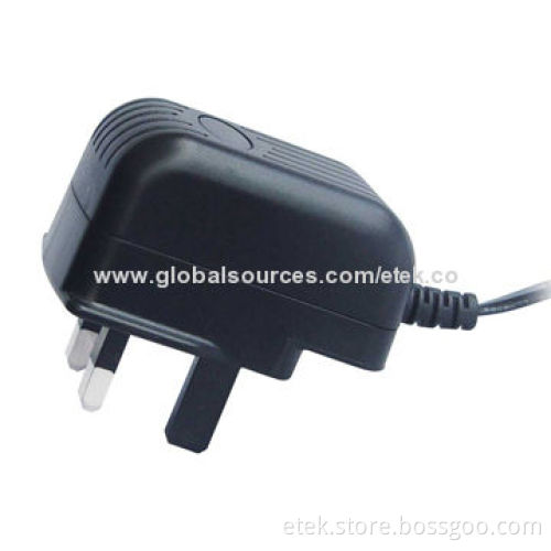 8W Switching Adapters with UK AC Plug